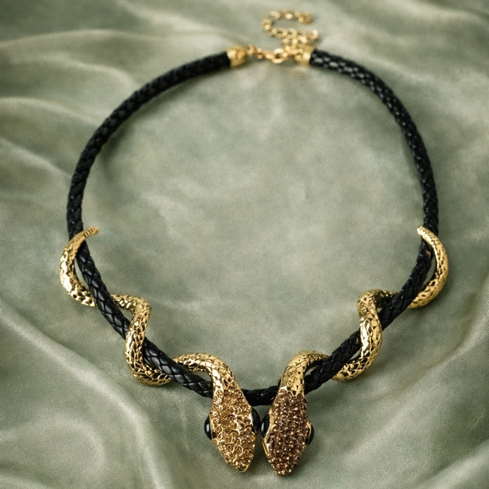 Serpenti Snake Gold Black Necklace - Picture 2 of 2